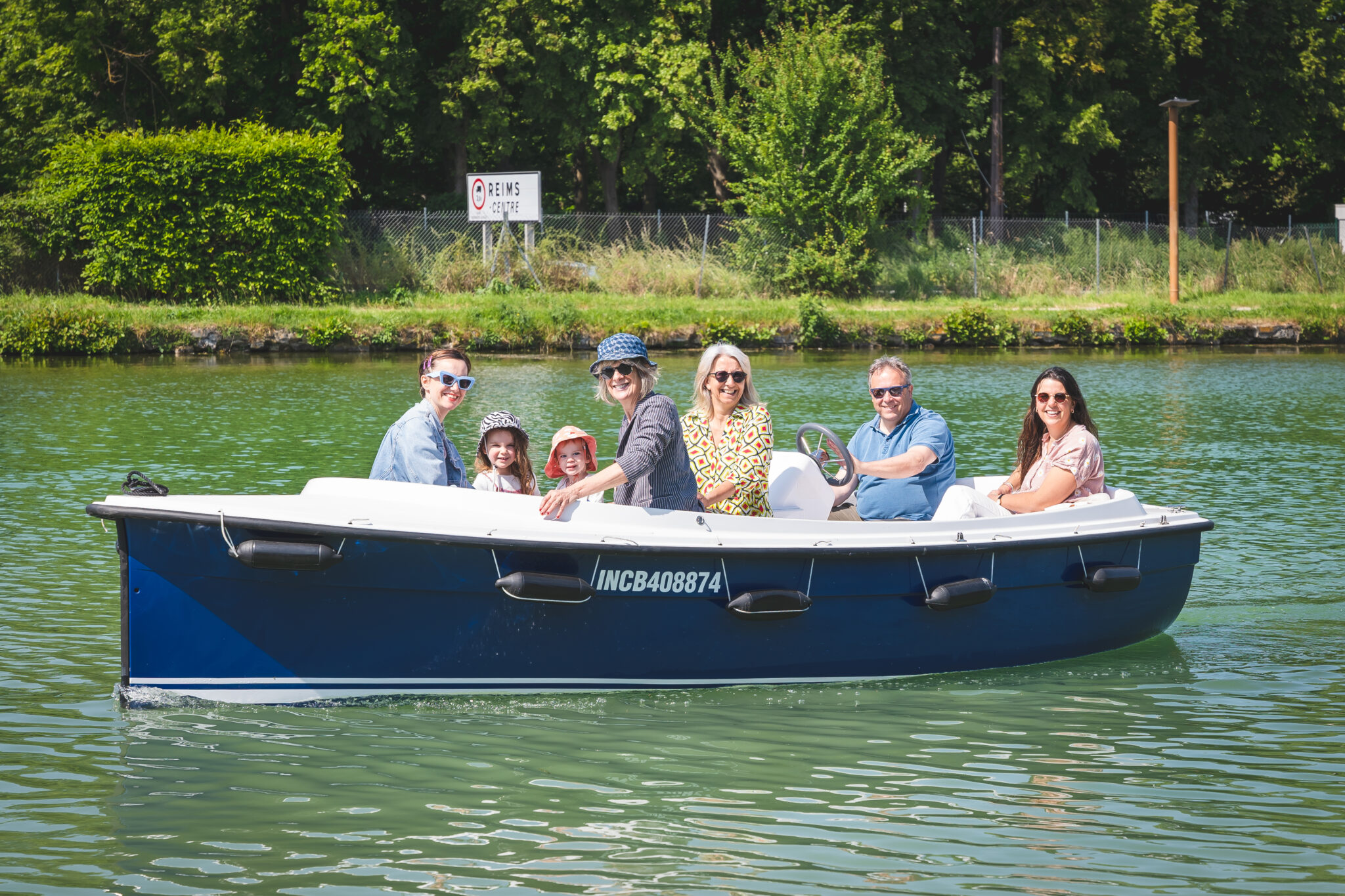 Présentation BoBoat, location de bateau électrique et sans permis à Reims